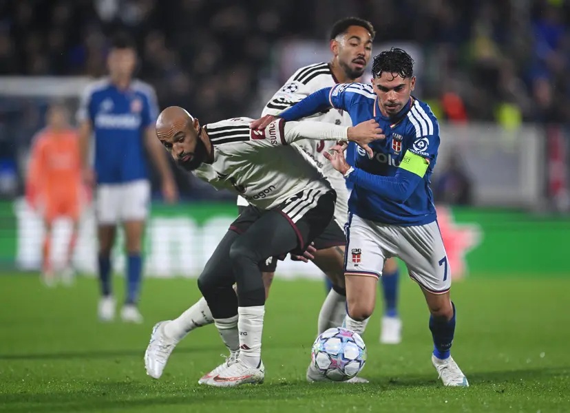 Duel Como vs Man United